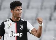 爱游戏在线-尤文图斯战胜那不勒斯，C罗再次展示绝佳状态