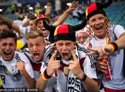 爱游戏APP-瑞典队险胜德国队，波尔统治全场