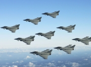 爱游戏在线-金球之怒，年度焦点之战之夜，本泽马让对手防线彻底失语