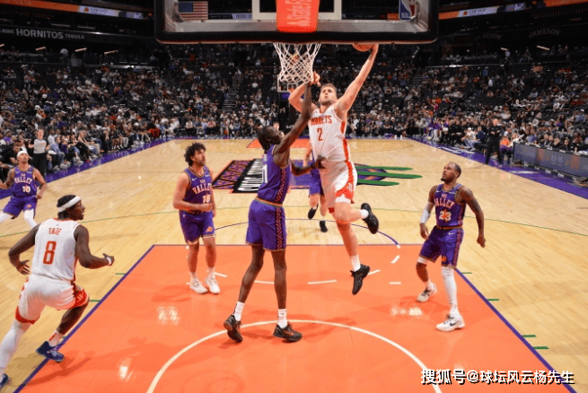 火箭在客场大胜尼克斯，豪取连胜