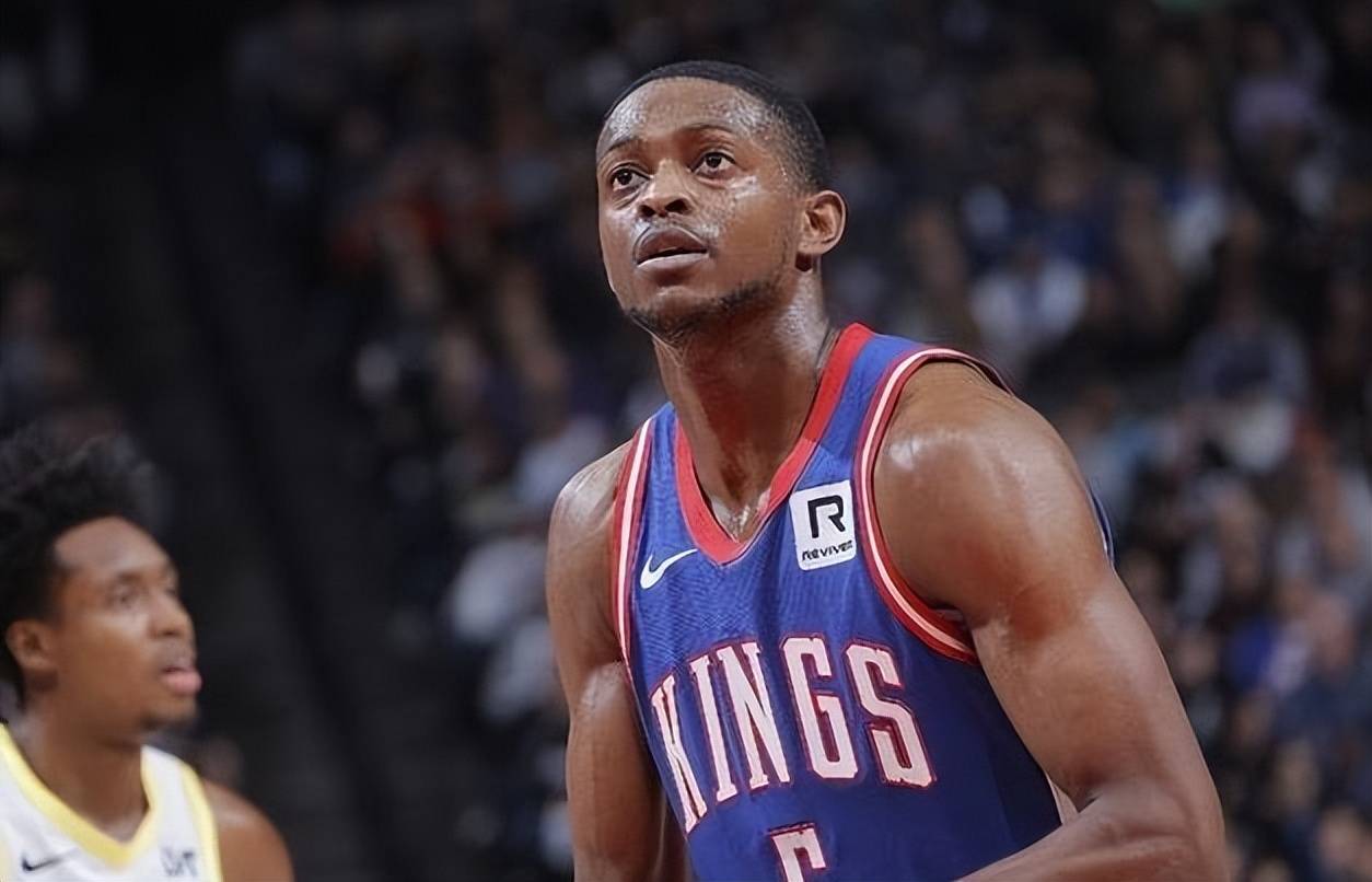 爵士队球员个人表现出色，队内竞争加剧！