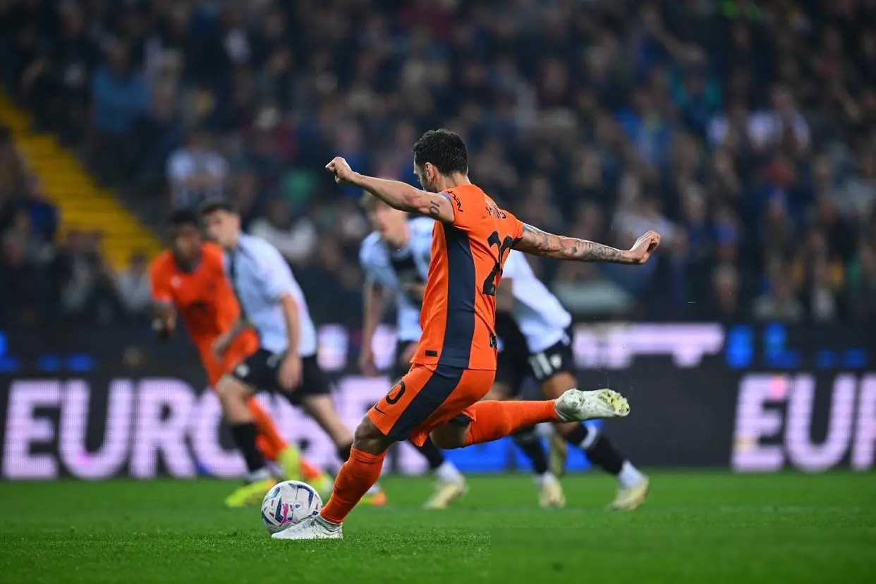 奇迹诞生！球员绝杀带领球队获胜