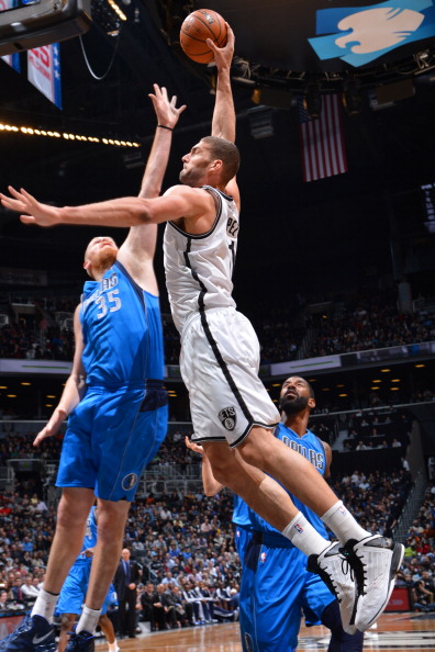 小牛击败篮网，豪取五连胜！