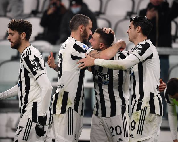 意甲双雄再战!尤文图斯主场迎战AC米兰 意甲双雄再战!尤文图斯主场迎战AC米兰