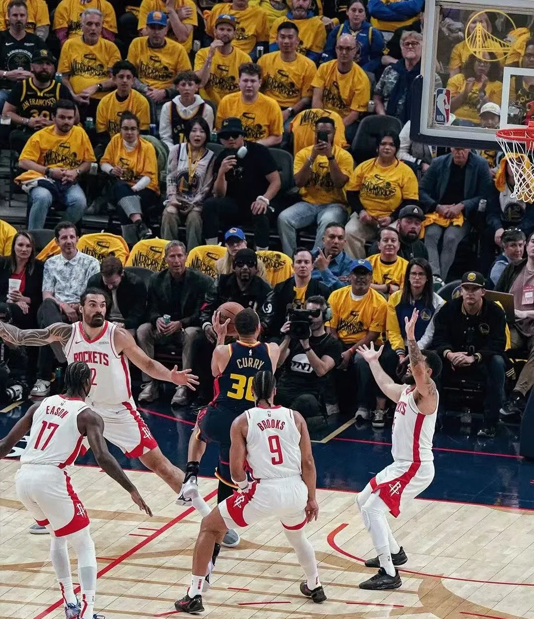 火箭淘汰步行者实现翻盘