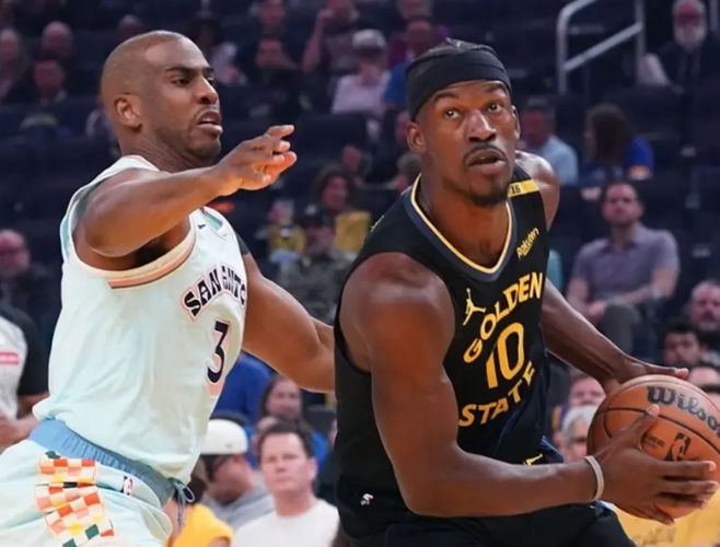 勇士连胜结束，不敌开拓者