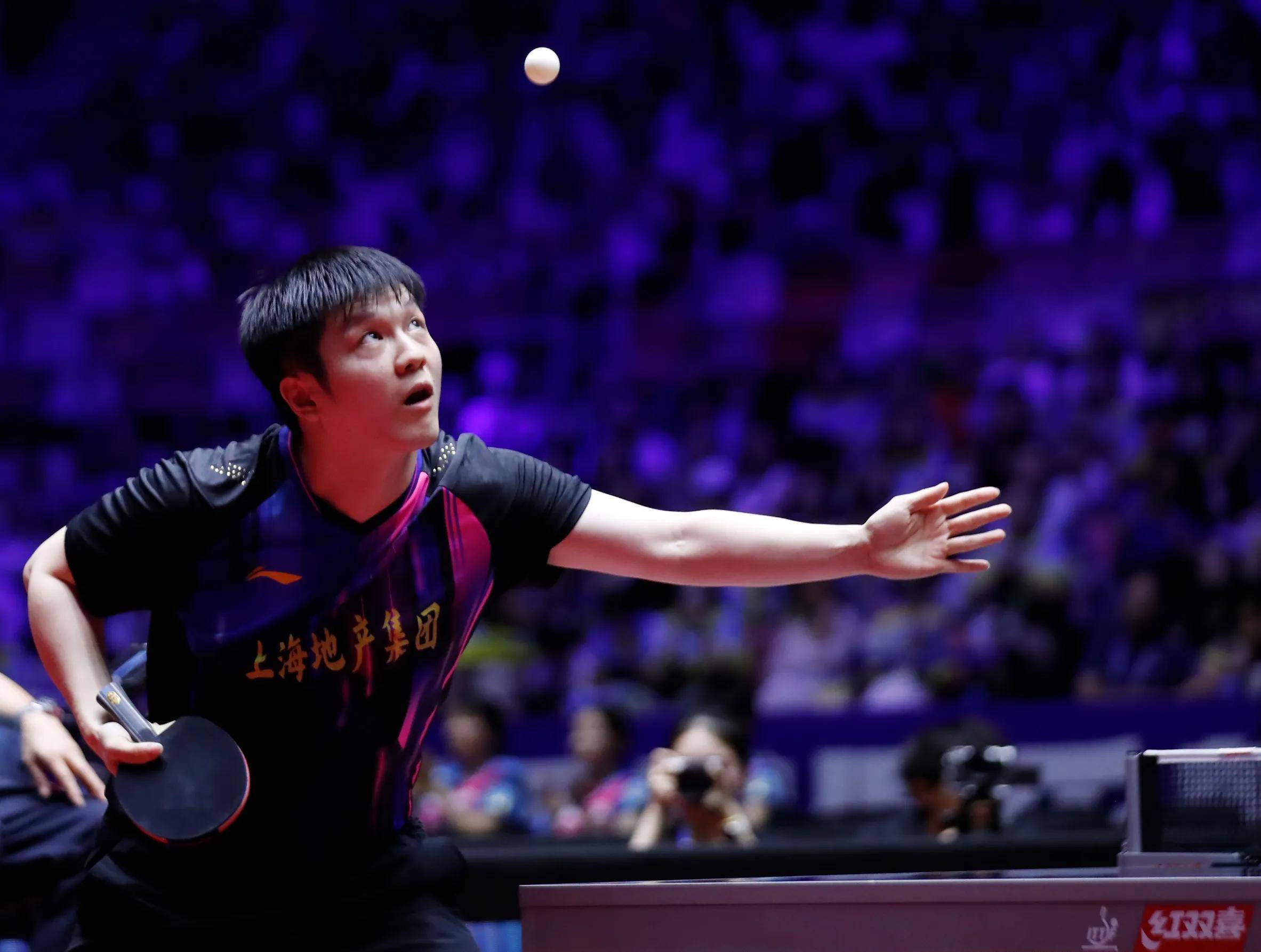 包含德国乒乓球队完胜日本乒乓球队，樊振东打破历史纪录的词条