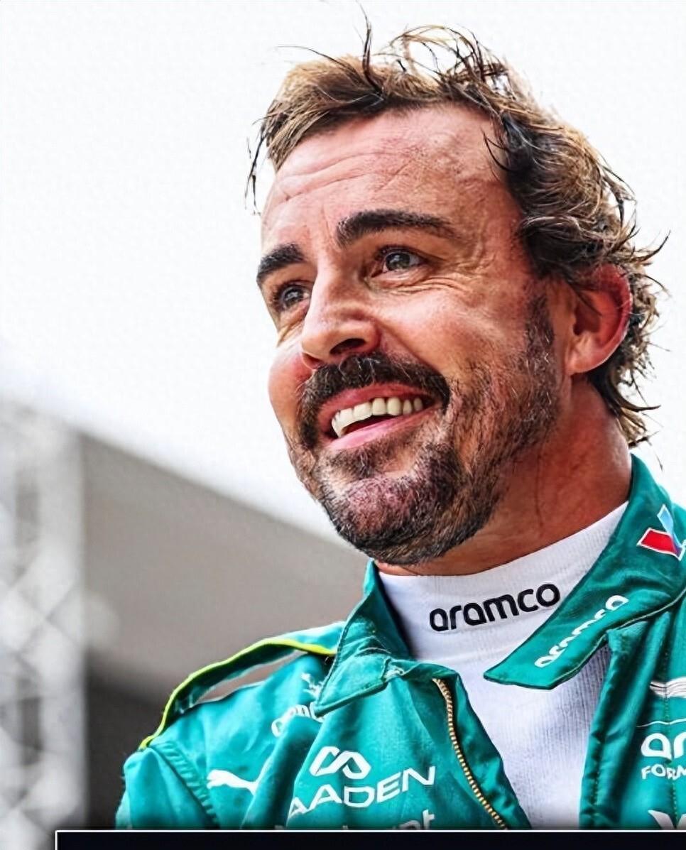 雷诺车队绝杀威廉姆斯，阿隆索点燃赛场